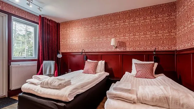 Haellsnaes Hotell & Restaurang Mölnlycke Hotel